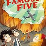 Five Go To Mystery Moor: 13 (The Famous Five Series)